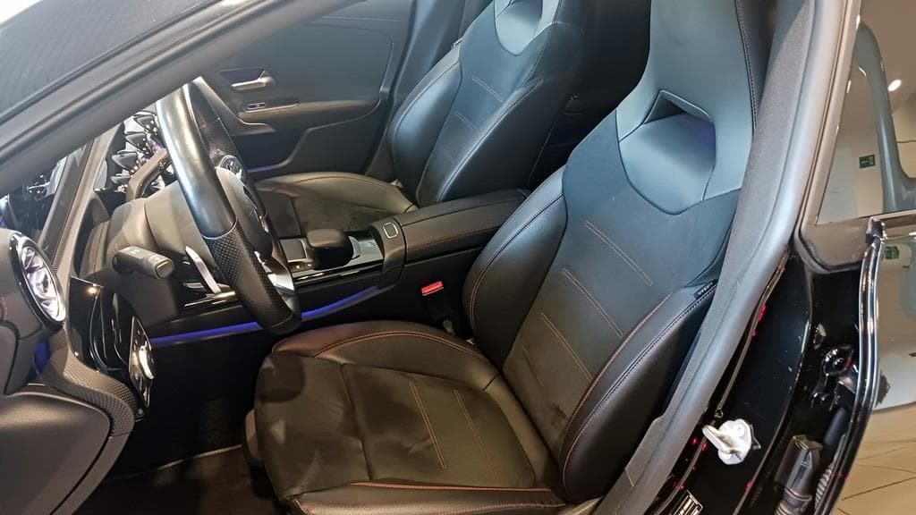 Foto 18 Mercedes CLA 220 d AMG 8G-DCT