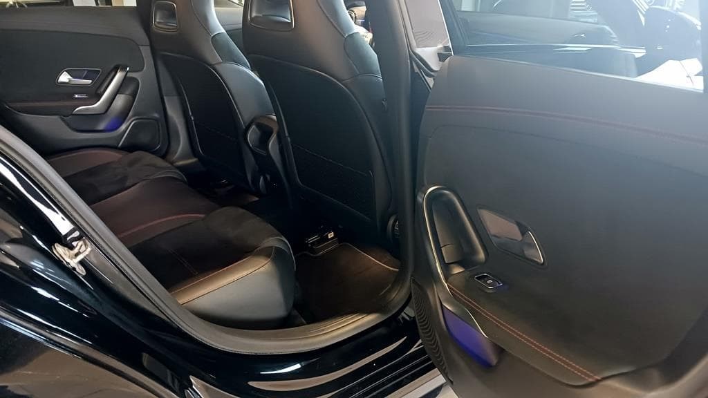 Foto 20 Mercedes CLA 220 d AMG 8G-DCT