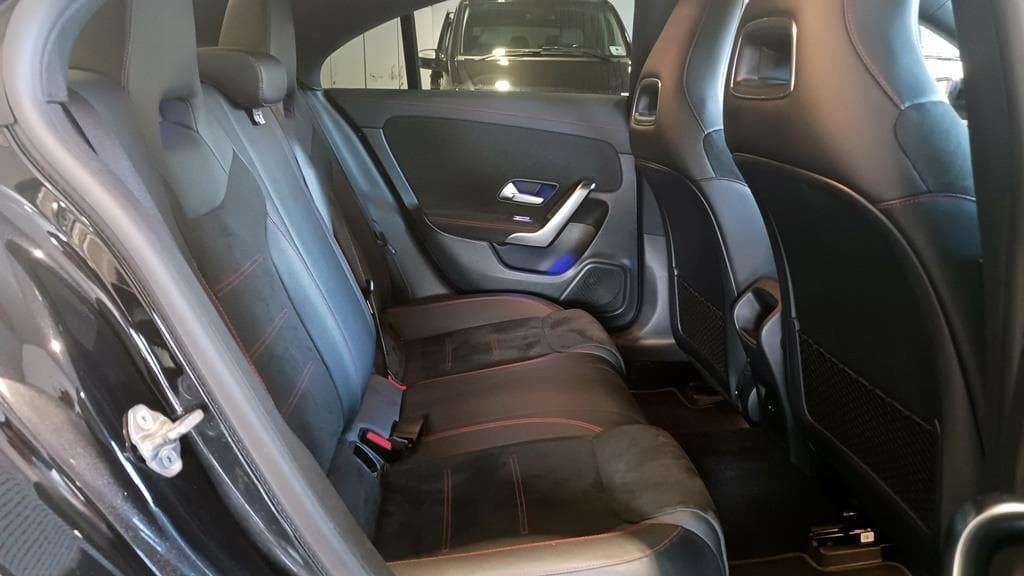 Foto 21 Mercedes CLA 220 d AMG 8G-DCT