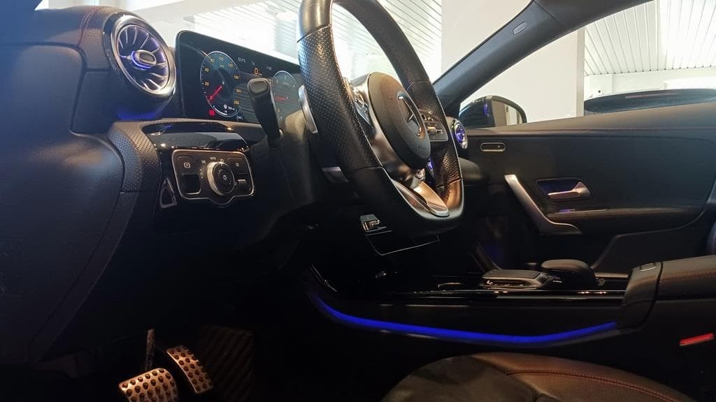 Foto 31 Mercedes CLA 220 d AMG 8G-DCT