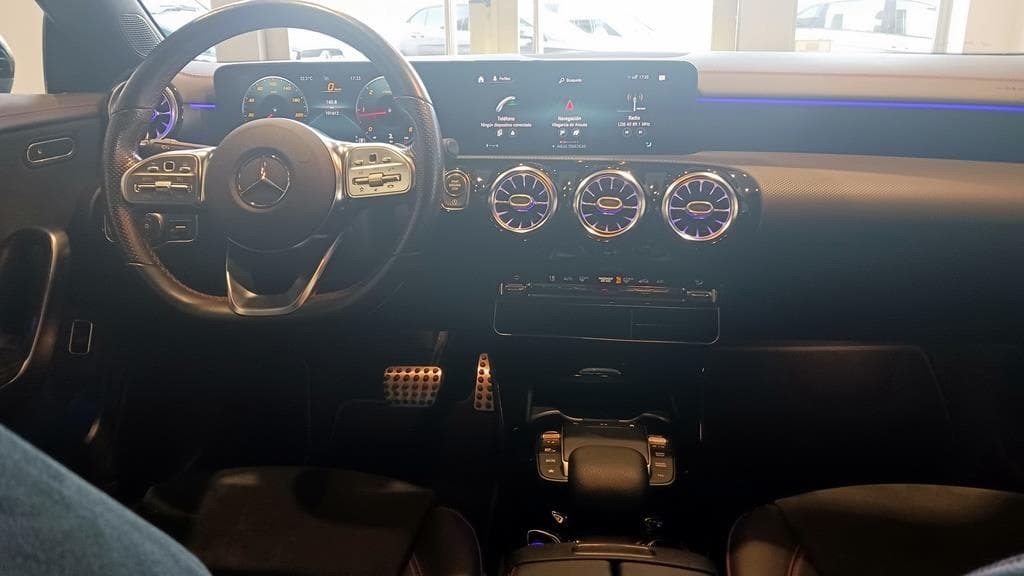 Foto 32 Mercedes CLA 220 d AMG 8G-DCT