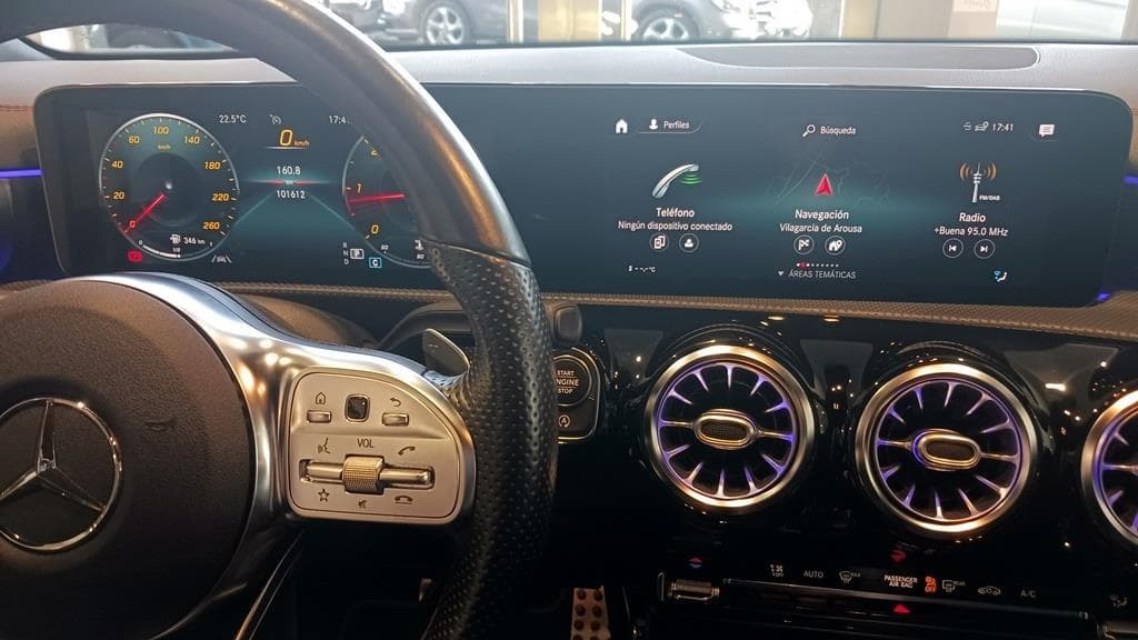 Foto 34 Mercedes CLA 220 d AMG 8G-DCT