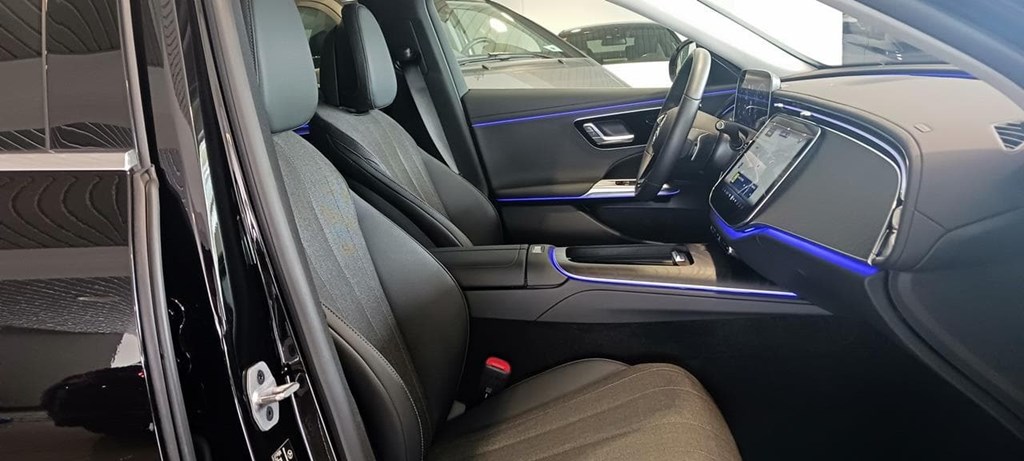 Foto 12 Mercedes E 200 AVANTGARDE Advanced 9G-TRONIC