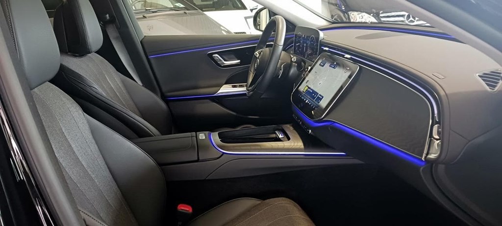 Foto 14 Mercedes E 200 AVANTGARDE Advanced 9G-TRONIC
