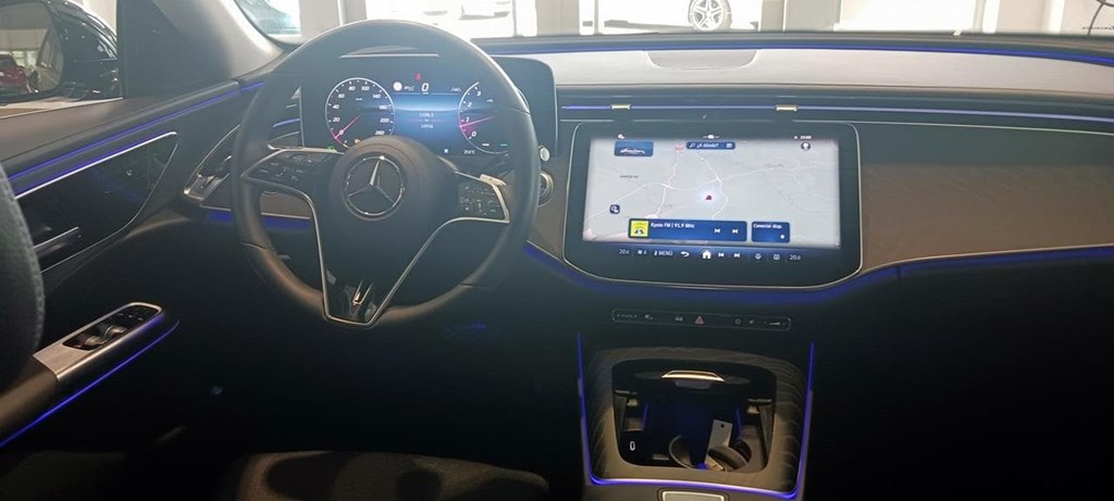 Foto 18 Mercedes E 200 AVANTGARDE Advanced 9G-TRONIC