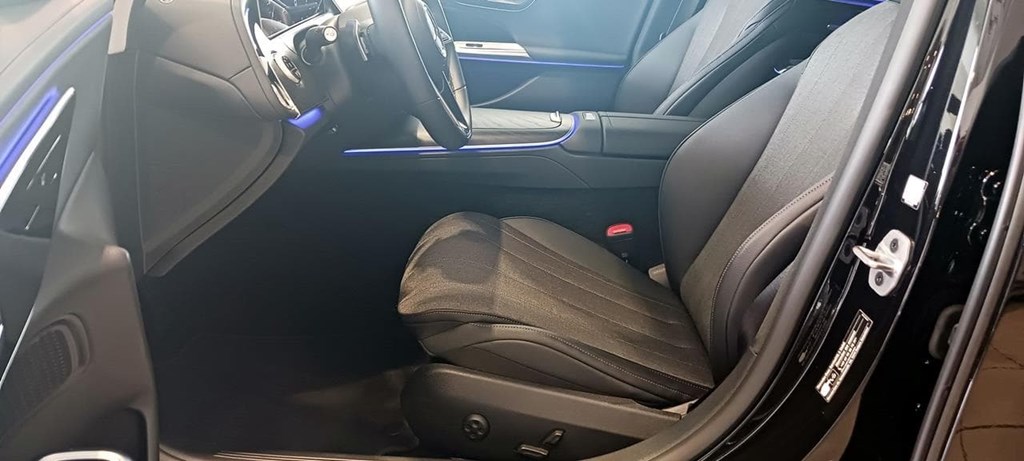 Foto 22 Mercedes E 200 AVANTGARDE Advanced 9G-TRONIC
