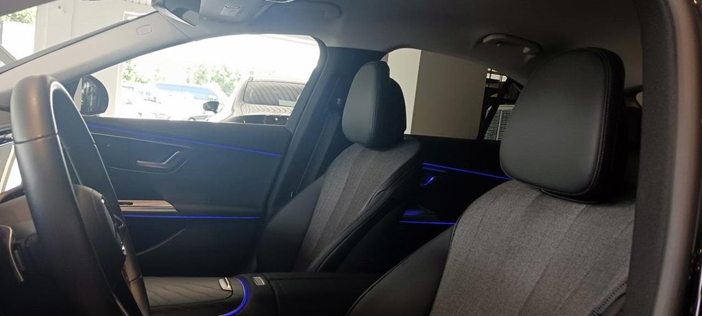 Foto 23 Mercedes E 200 AVANTGARDE Advanced 9G-TRONIC