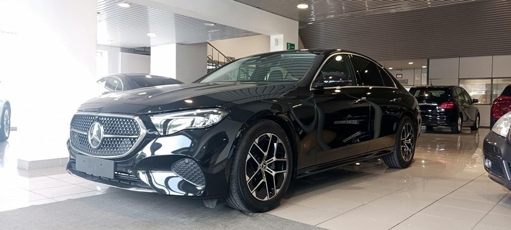 Foto 2 Mercedes E 200 AVANTGARDE Advanced 9G-TRONIC