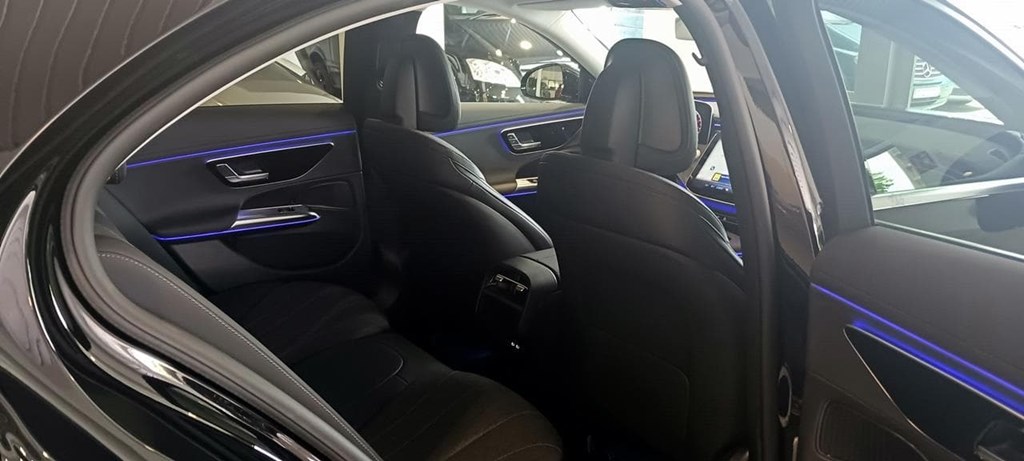 Foto 39 Mercedes E 200 AVANTGARDE Advanced 9G-TRONIC