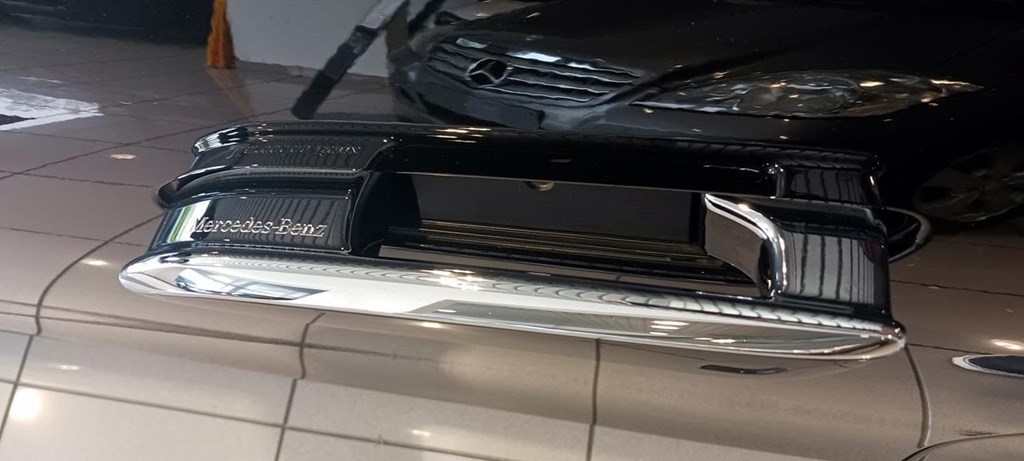 Foto 47 Mercedes E 200 AVANTGARDE Advanced 9G-TRONIC