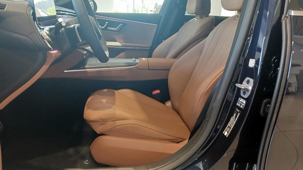 Foto 23 Mercedes E 300 de 4MATIC 