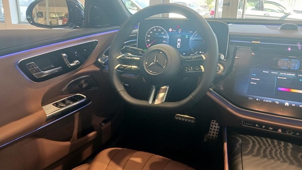 Foto 31 Mercedes E 300 de 4MATIC 