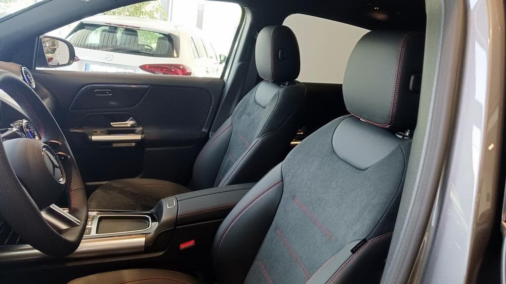 Foto 16 Mercedes GLA 200 AMG Advanced Plus 7G-DCT