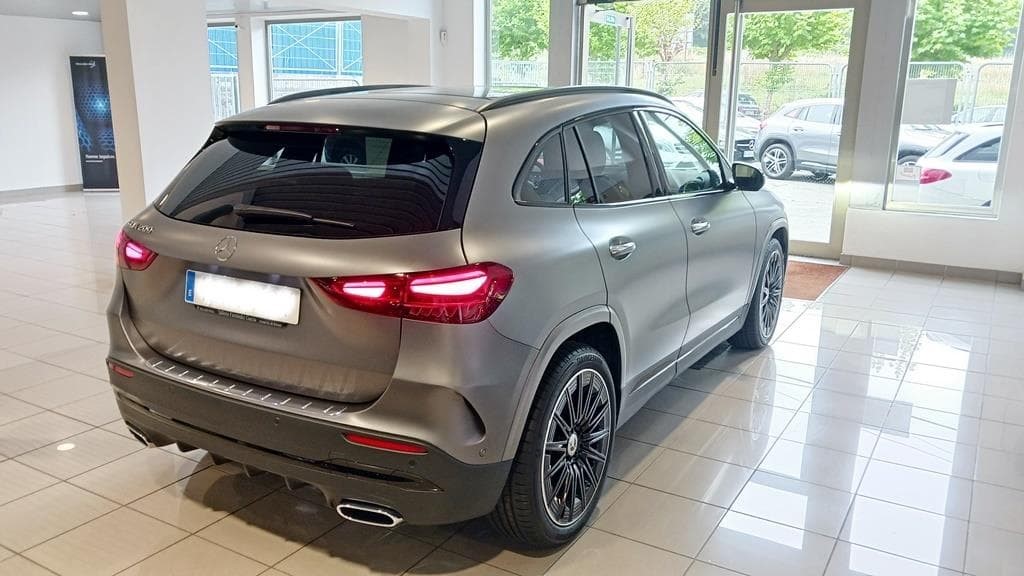 Foto 5 Mercedes GLA 200 AMG Advanced Plus