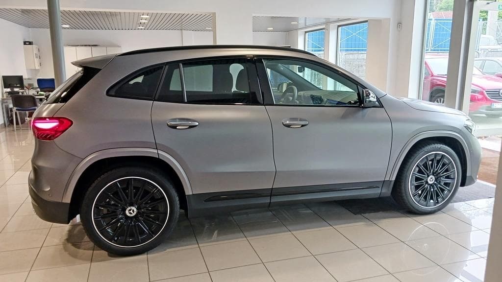 Foto 9 Mercedes GLA 200 AMG Advanced Plus