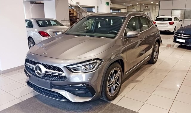 Mercedes GLA 200 d AMG 8G-DCT