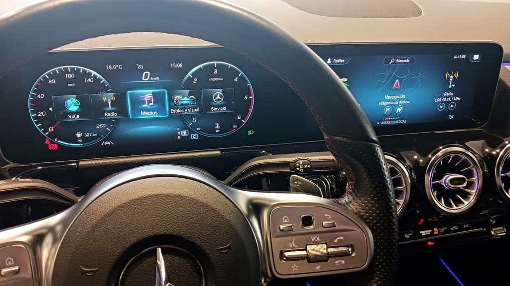 Foto 24 Mercedes GLA 200 d AMG 8G-DCT