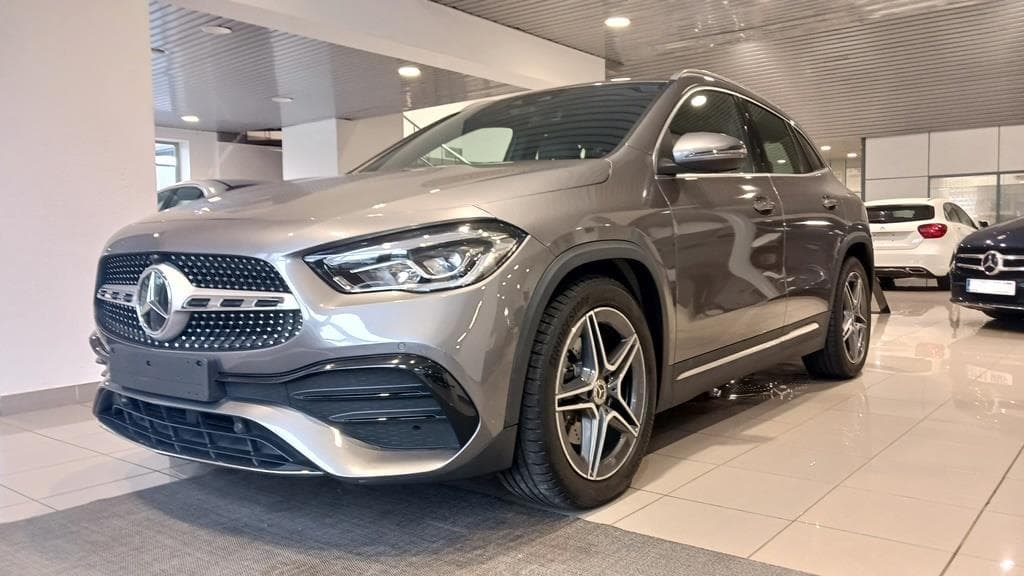 Foto 2 Mercedes GLA 200 d AMG 8G-DCT