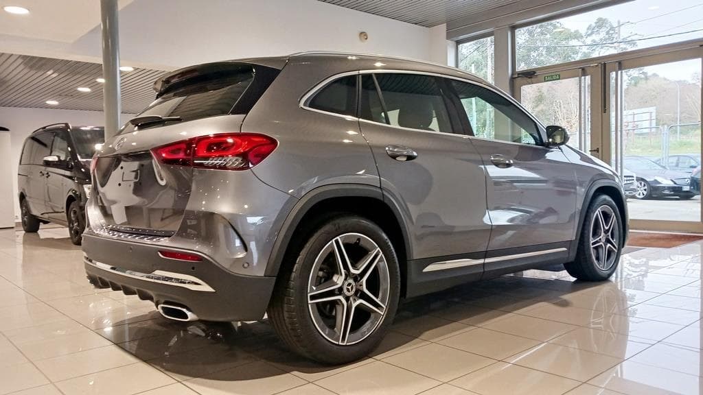 Foto 6 Mercedes GLA 200 d AMG 8G-DCT