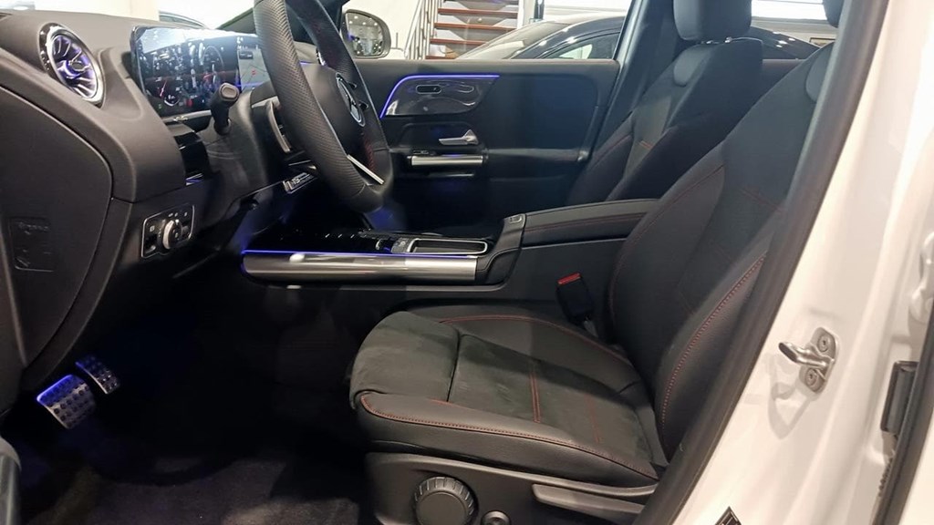 Foto 21 Mercedes GLA 200 d AMG Advanced Plus 8G-DCT