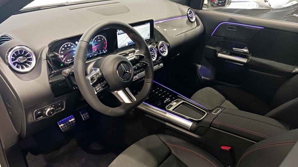 Foto 22 Mercedes GLA 200 d AMG Advanced Plus 8G-DCT