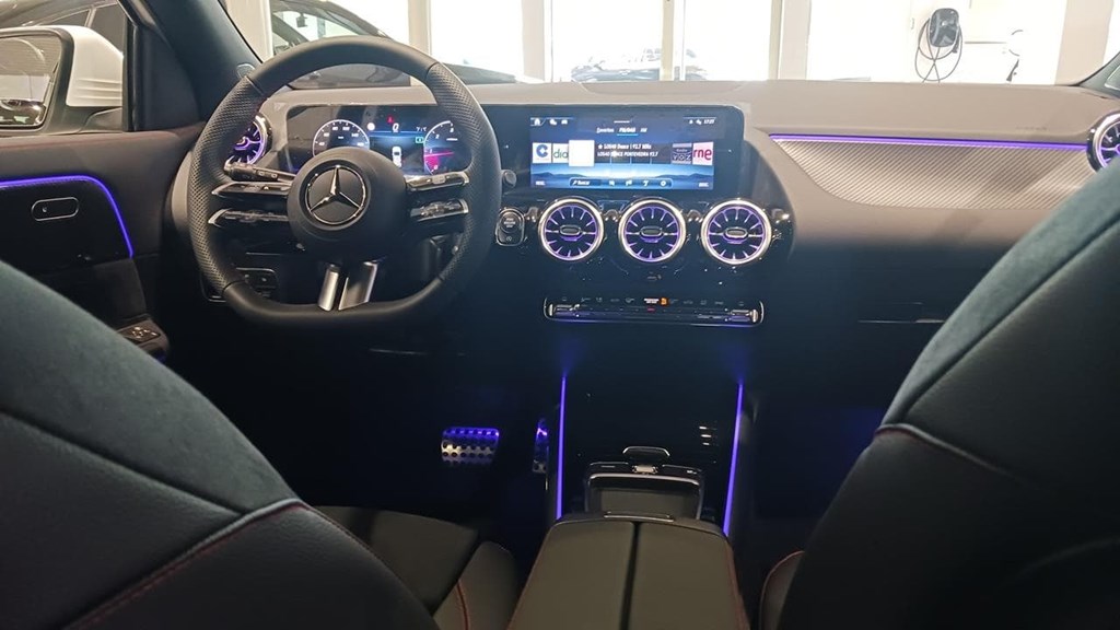 Foto 24 Mercedes GLA 200 d AMG Advanced Plus 8G-DCT