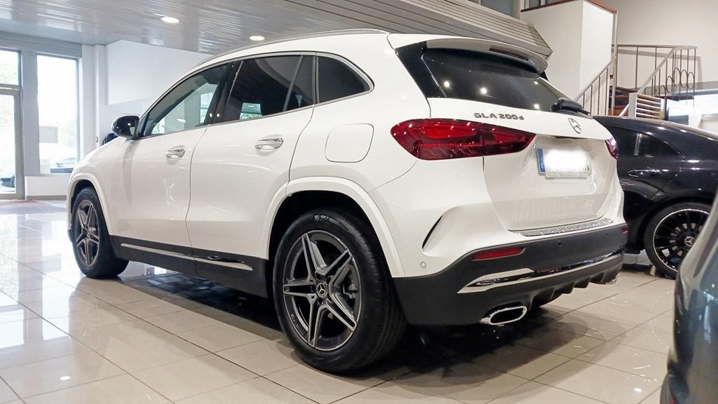 Foto 4 Mercedes GLA 200 d AMG Advanced Plus 8G-DCT