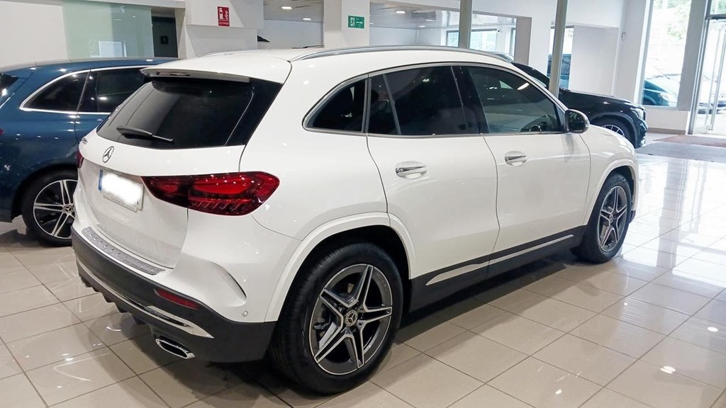 Foto 7 Mercedes GLA 200 d AMG Advanced Plus 8G-DCT