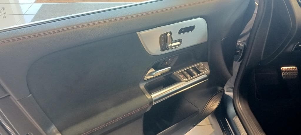 Foto 15 Mercedes GLA 200 d AMG Aut.