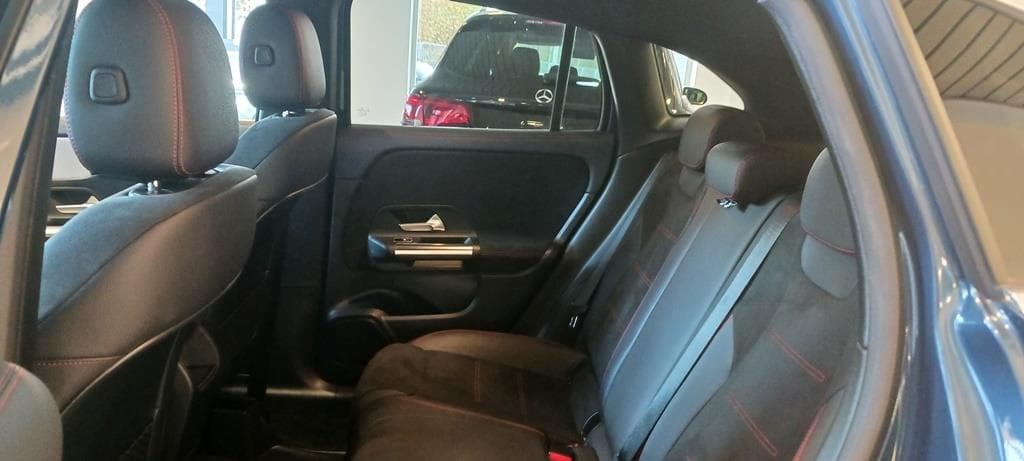 Foto 22 Mercedes GLA 200 d AMG Aut.