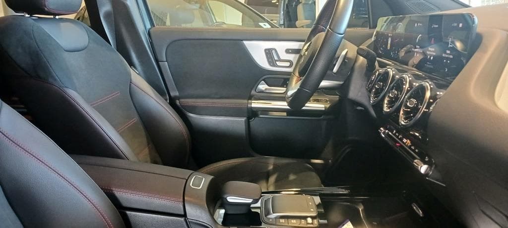 Foto 25 Mercedes GLA 200 d AMG Aut.