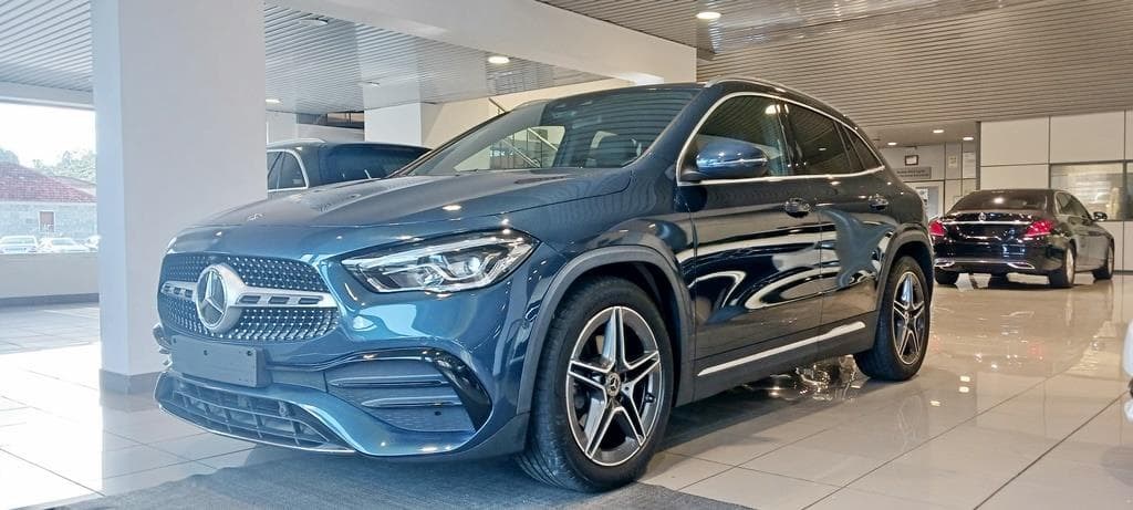 Foto 2 Mercedes GLA 200 d AMG Aut.