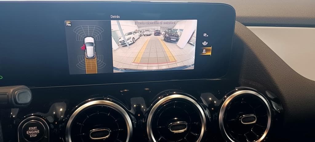 Foto 30 Mercedes GLA 200 d AMG Aut.