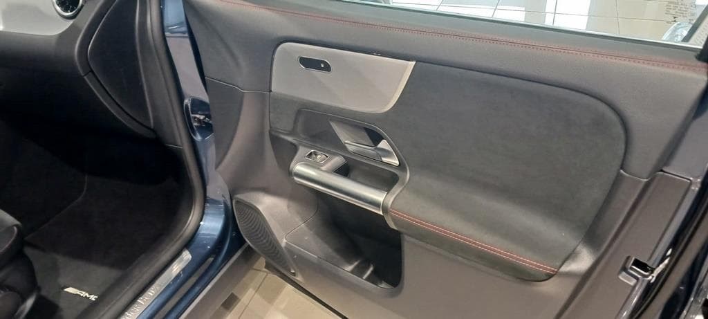 Foto 9 Mercedes GLA 200 d AMG Aut.