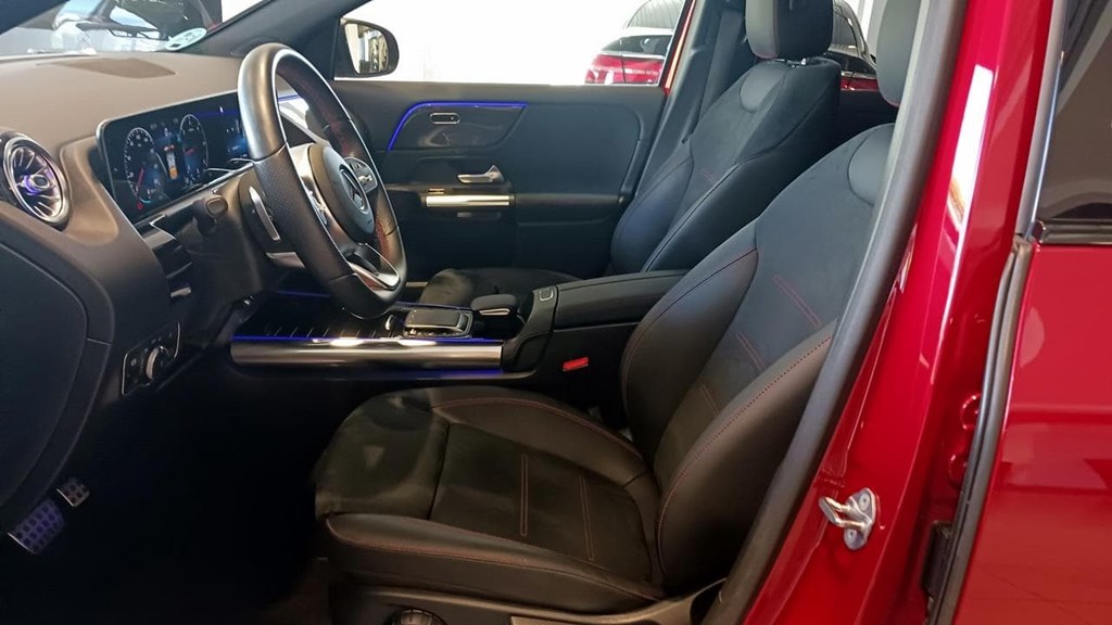 Foto 23 Mercedes GLA 200 d AMG Premium 8G-DCT