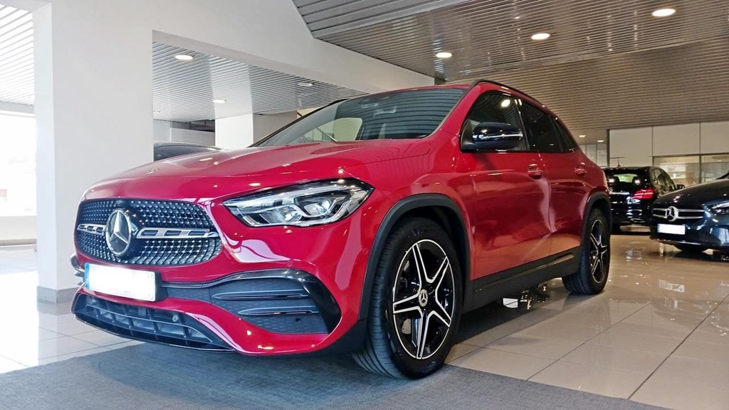 Foto 2 Mercedes GLA 200 d AMG Premium 8G-DCT
