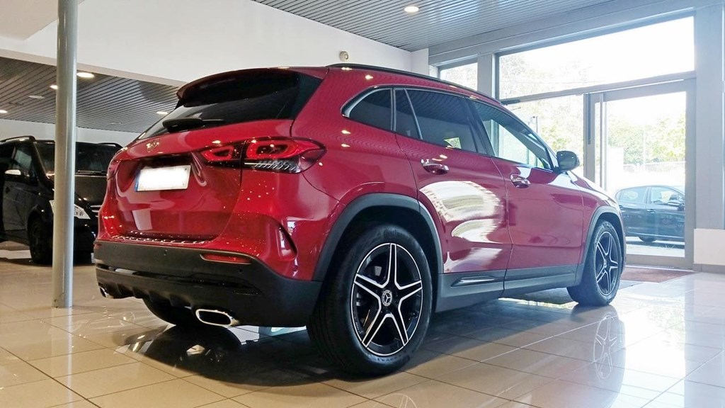 Foto 6 Mercedes GLA 200 d AMG Premium 8G-DCT