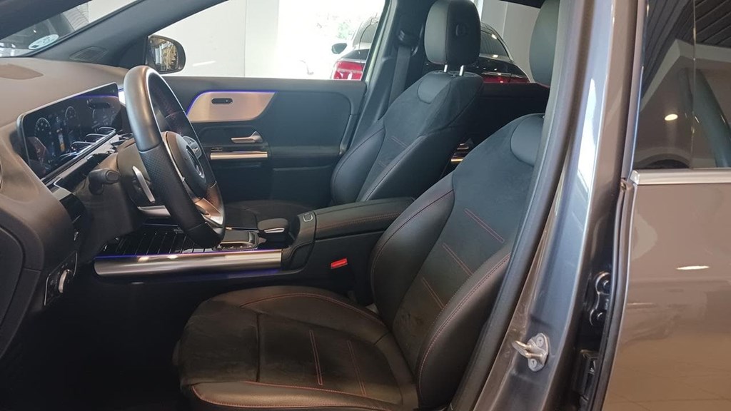 Foto 22 Mercedes GLA 200 d AMG Premium 8G-DCT