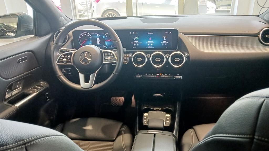 Foto 21 Mercedes GLA 200 d Progressive 8G-DCT