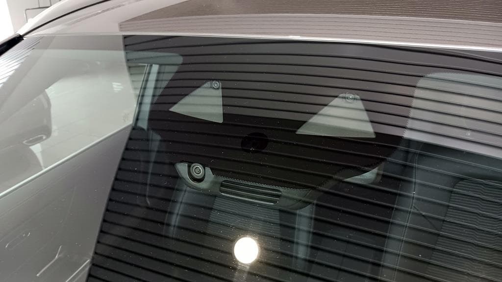 Foto 40 Mercedes GLA 200 d Progressive 8G-DCT