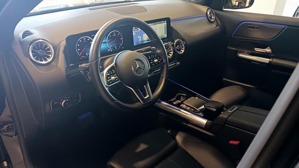 Foto 21 Mercedes GLA 200 d Progressive 8G-DCT