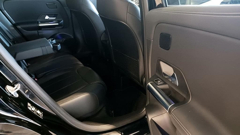 Foto 22 Mercedes GLA 200 d Progressive 8G-DCT