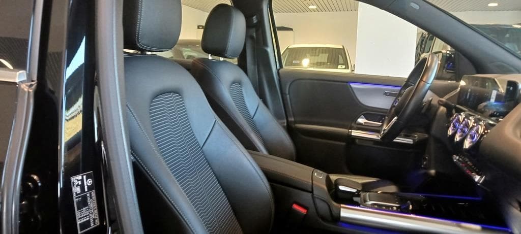 Foto 15 Mercedes GLA 200 d Progressive Premium Aut.