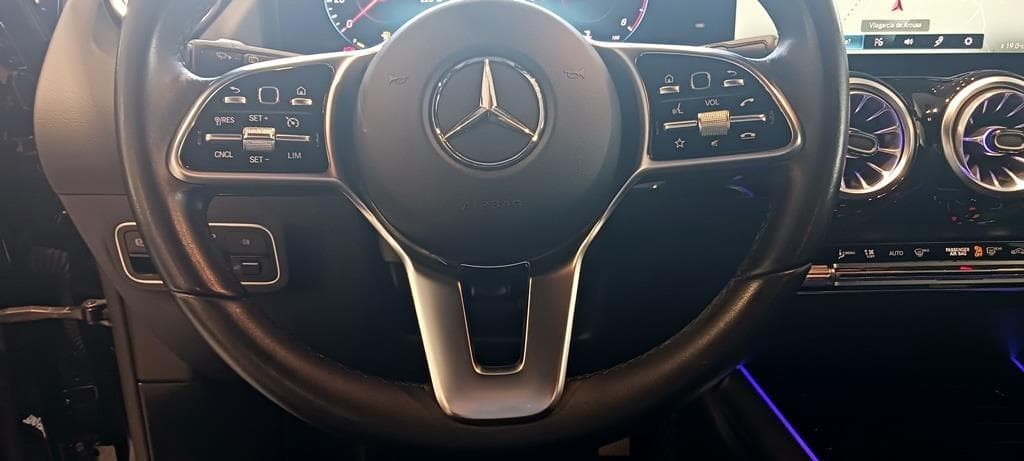 Foto 28 Mercedes GLA 200 d Progressive Premium Aut.