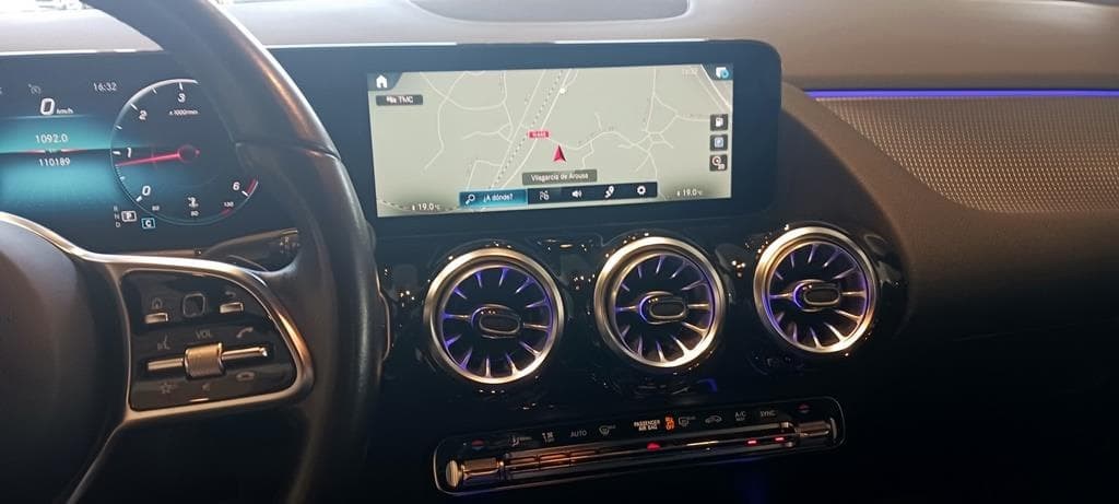 Foto 32 Mercedes GLA 200 d Progressive Premium Aut.