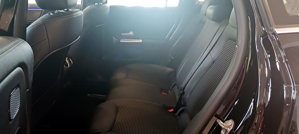 Foto 17 Mercedes GLA 200 d Progressive 