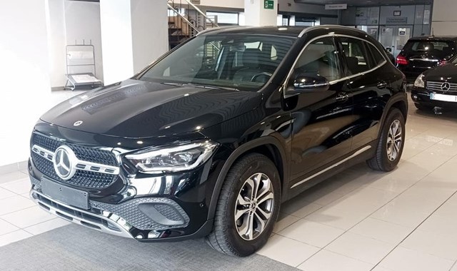 Mercedes GLA 200 d Progressive 