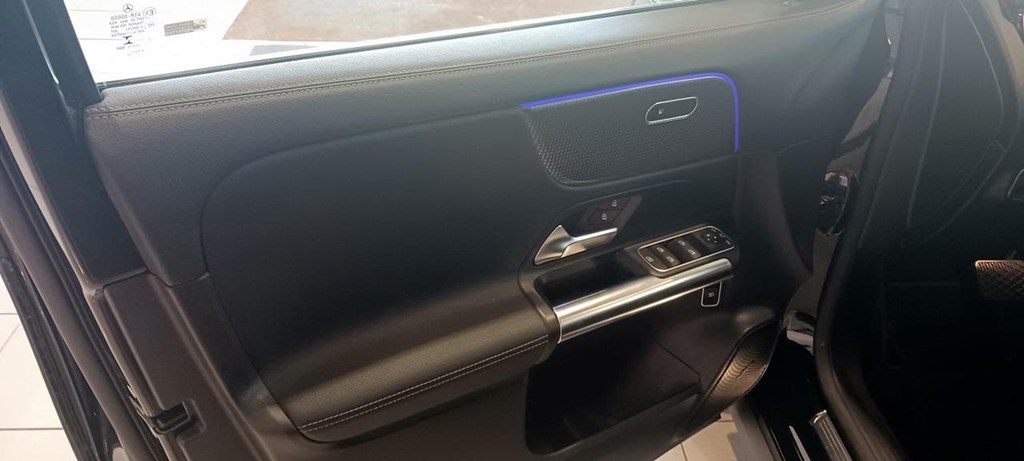 Foto 26 Mercedes GLA 200 d Progressive 