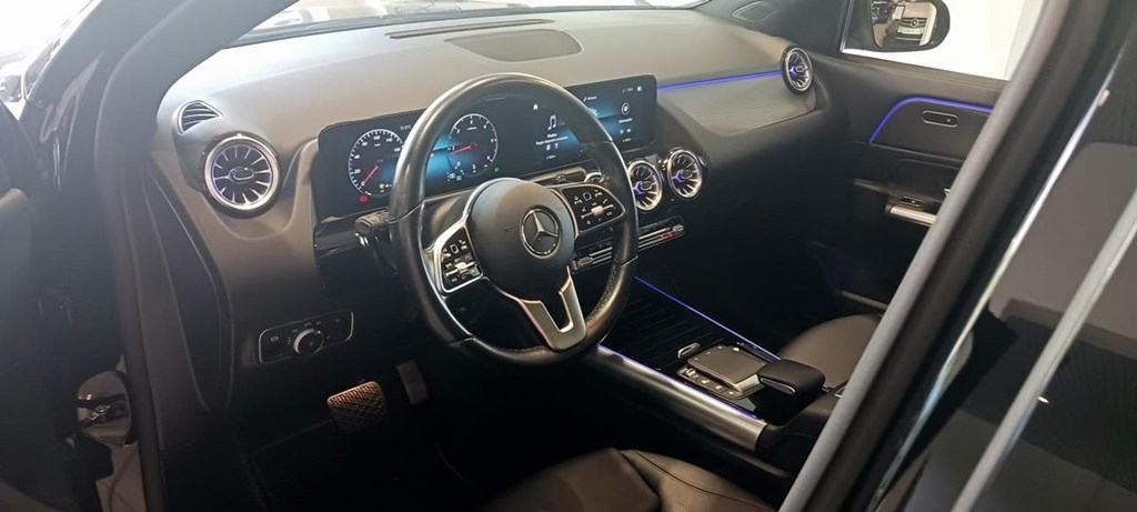 Foto 29 Mercedes GLA 200 d Progressive 