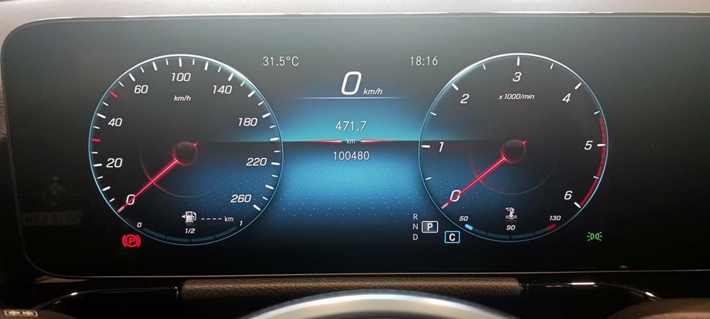 Foto 38 Mercedes GLA 200 d Progressive 